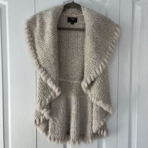 Metric Knits Fur Collection Rabbit Fur Trim Knit Sweater Vest Beige Size S/M
